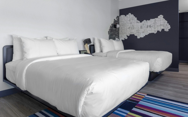 photo 2 of Aloft by Marriott Glendale at Westgate