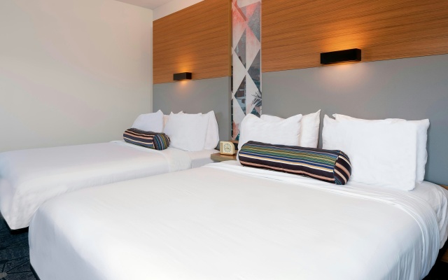 photo 5 of Aloft by Marriott Jacksonville Airport
