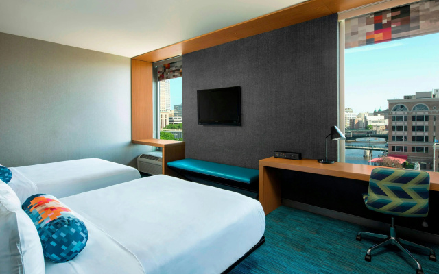 photo 2 of Aloft by Marriott Milwaukee Downtown