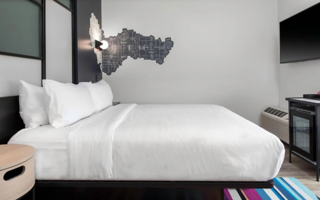 photo 3 of Aloft by Marriott Savannah Airport