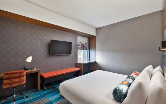 photo 3 of Aloft by Marriott Seattle Sea-Tac Airport