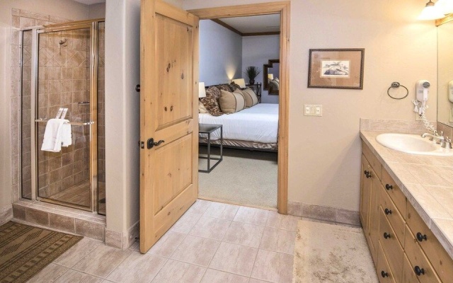 photo 4 of Alpine Club 2 Bedroom Condo by RedAwning
