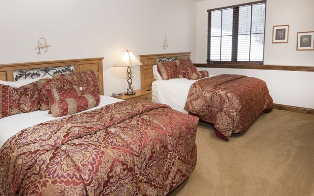 photo 5 of Alpine Drive Chalet