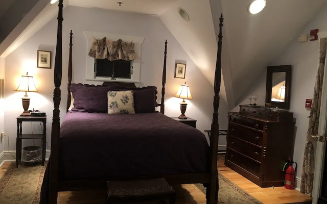 photo 5 of Alpine Haus Bed & Breakfast Inn