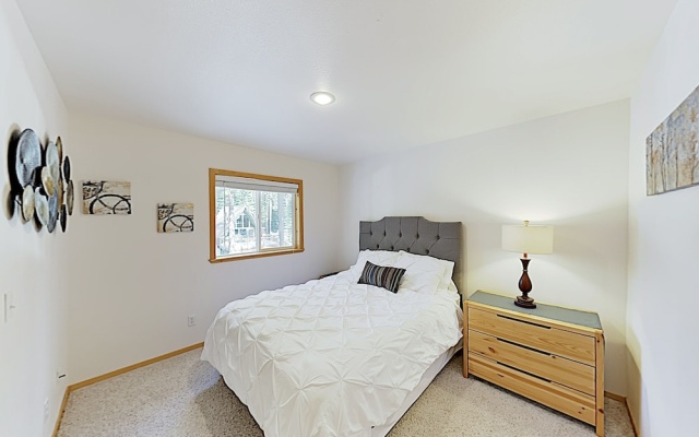 photo 4 of Alpine Haven: Spacious West End Donner Lake Home! home