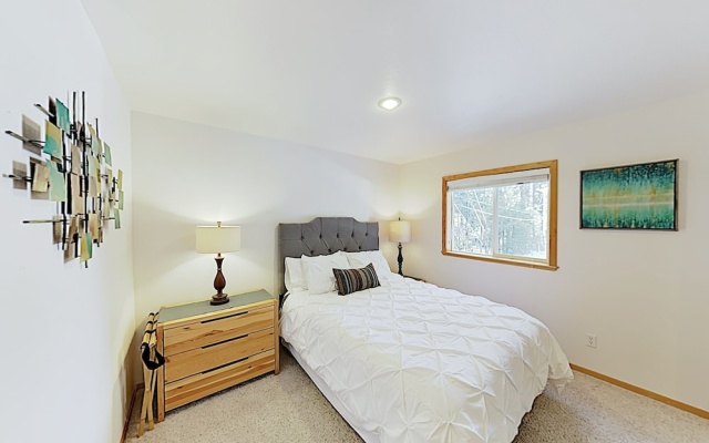 photo 5 of Alpine Haven: Spacious West End Donner Lake Home! home
