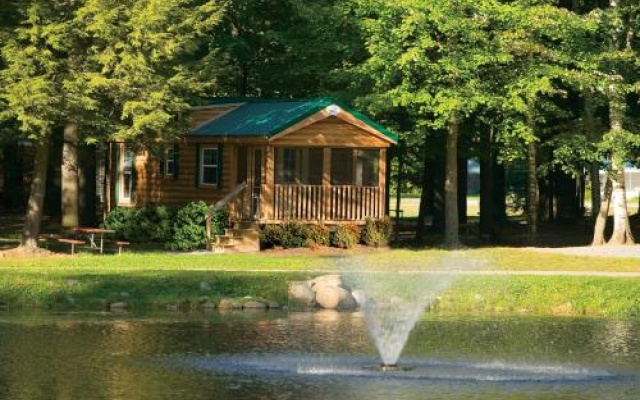 photo 4 of Alpine Lake Lakefront Cabin 8