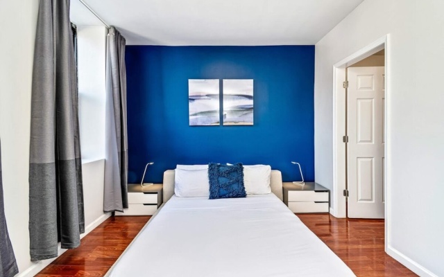 photo 4 of Amazing 2BD Steps From the Convention Center