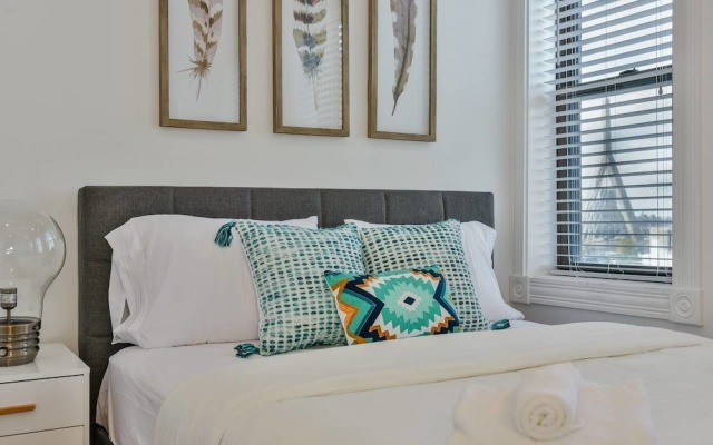photo 5 of Amazing 2br/1ba Near TD Garden by Domio