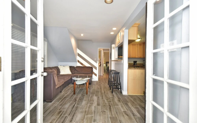 photo 5 of AMAZING Beach Escape-3 BD/2 BA-Bikes-BBQ-Umbrellas