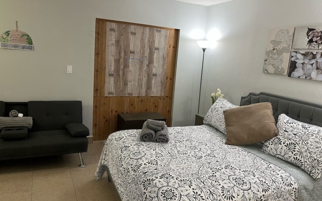 photo 4 of Amazing & cozy Duplex near Zoo Miami