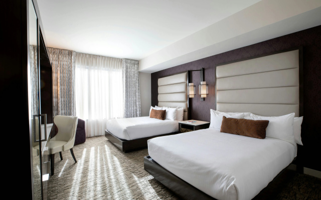 photo 5 of Ambassador Hotel Kansas City, Autograph Collection