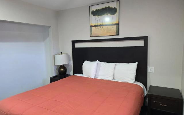 photo 4 of American Inn & Suites LAX
