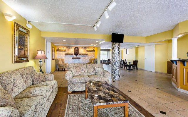 photo 5 of Americas Best Inn & Suites