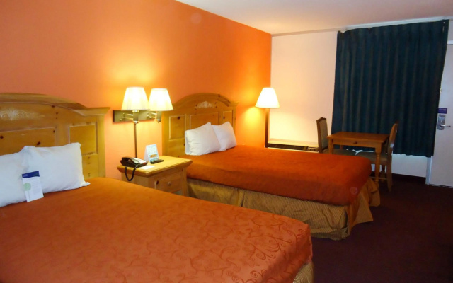 photo 2 of Motel 6 Clarksville, TN