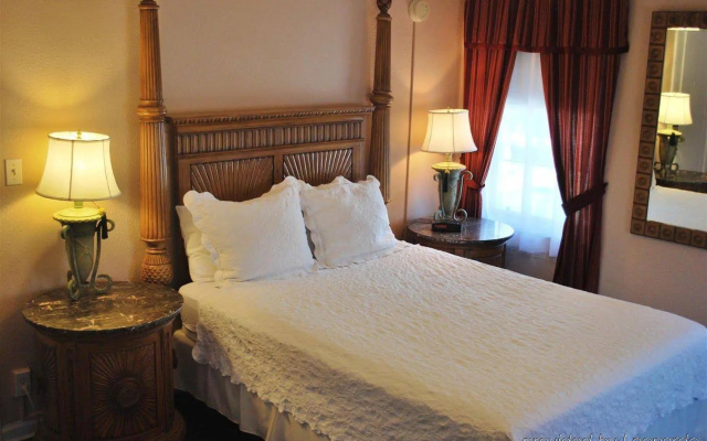 photo 3 of The Inn on Third