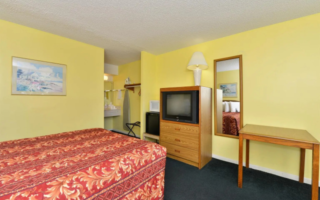 photo 4 of Americas Best Value Inn Satellite Beach Melbourne