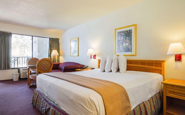 photo 3 of Americas Best Value Inn & Suites Melbourne