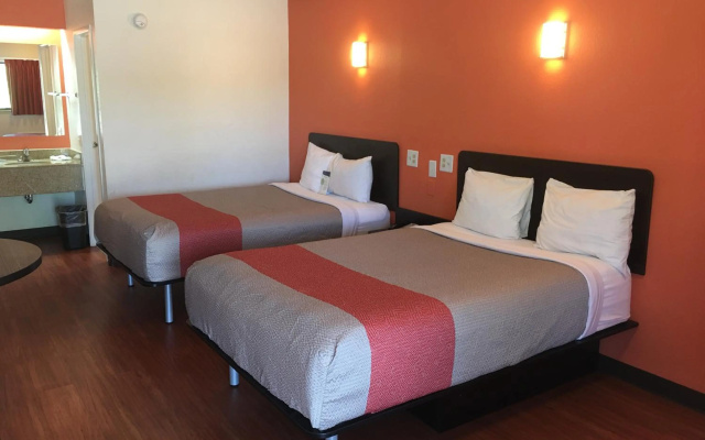 photo 5 of Motel 6 Richmond, VA - Midlothian Turnpike