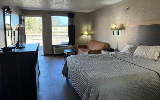 photo 3 of Americas Best Value Inn