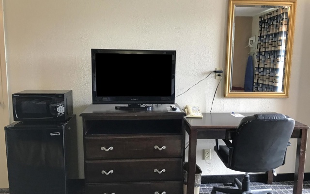 photo 5 of Americas Best Value Inn Mount Vernon