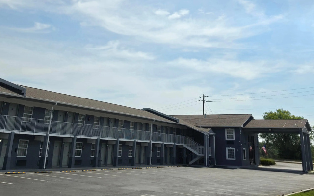 photo 2 of Days Inn by Wyndham Camden AR