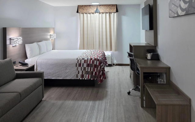 photo 5 of Days Inn by Wyndham Camden AR