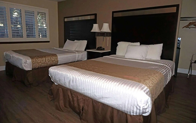 photo 2 of Travelodge by Wyndham Concord