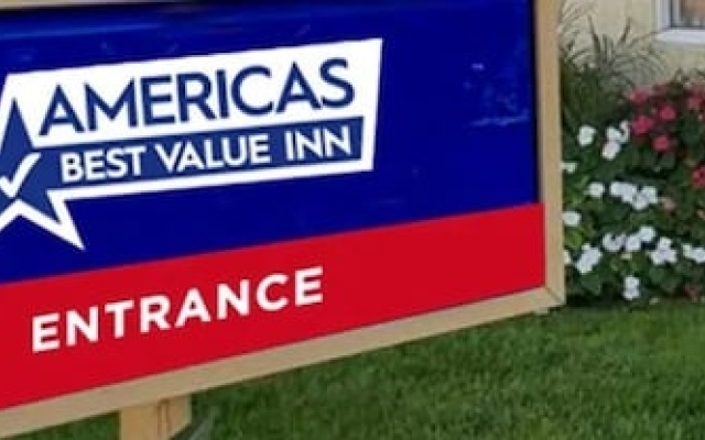 photo 2 of Americas Best Value Inn Asheville