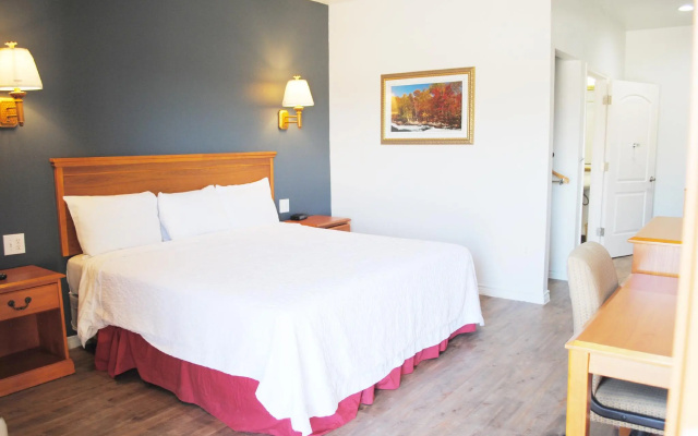 photo 4 of Bestway Inn