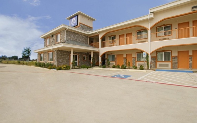 photo 4 of Americas Best Value Inn Bedford/DFW Airport