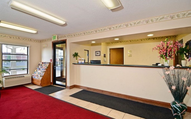 photo 2 of Americas Best Value Inn - Closed