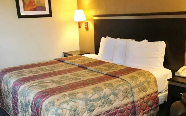 photo 4 of Sleep Inn Franklin - Cool Springs