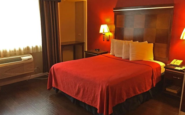 photo 2 of Inn@Bayshore
