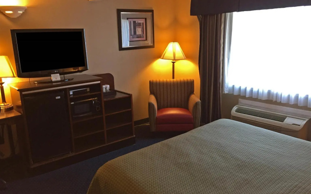 photo 3 of Inn@Bayshore