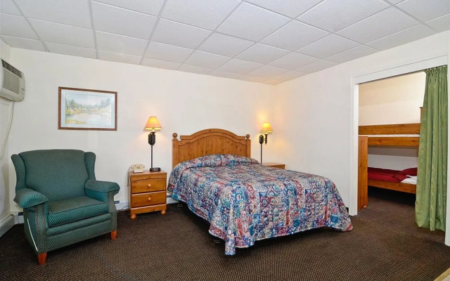photo 3 of Americas Best Value Inn Wisconsin