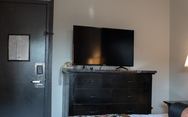 photo 5 of Chataura Hotel
