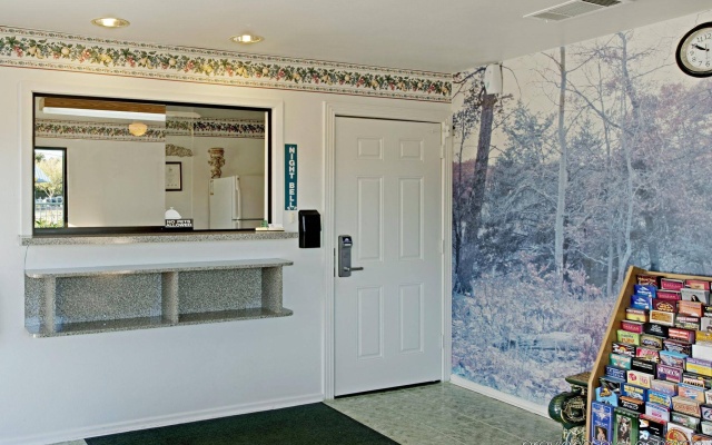photo 2 of Americas Best Value Inn-McKinney
