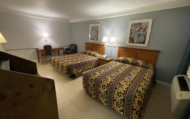 photo 5 of America's Inn - Houston