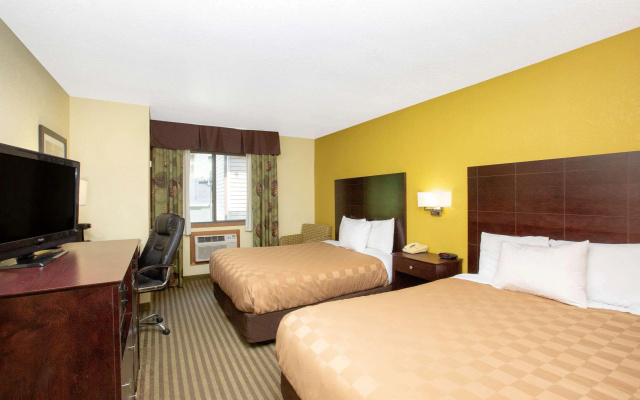 photo 3 of AmericInn by Wyndham Council Bluffs