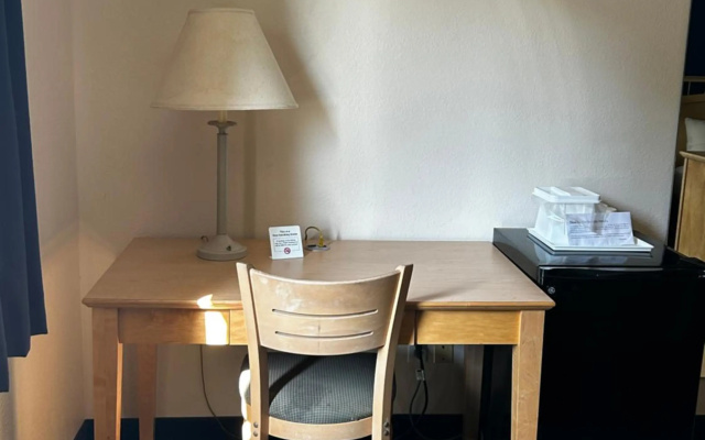 photo 5 of Ameristay Hotel Inn & Suites Waverly