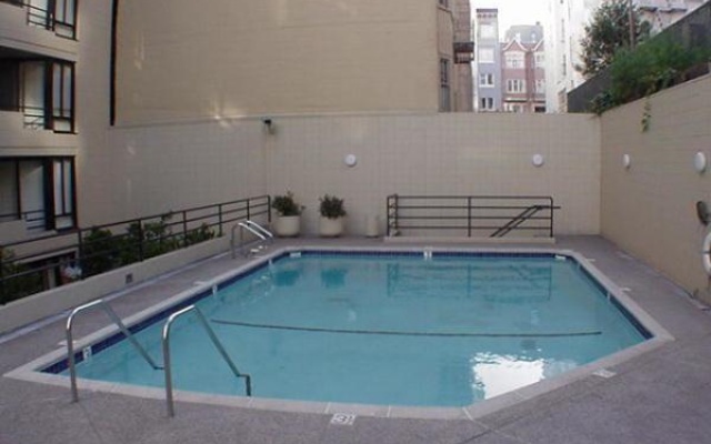 photo 2 of AMSI Nob Hill (AMSI-SF.DNLG9418)