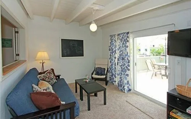 photo 3 of Anade Ave 68262 by RedAwning