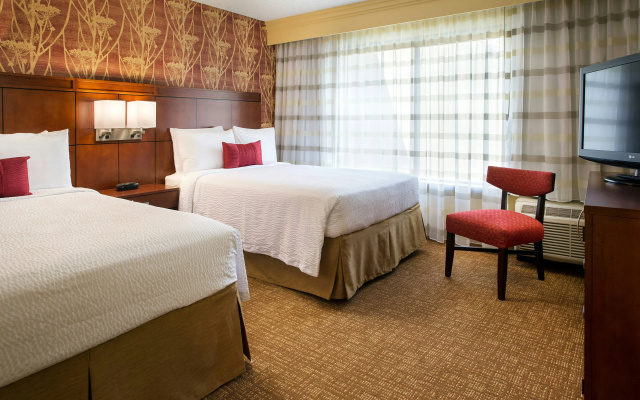 photo 2 of Courtyard by Marriott Anaheim Buena Park