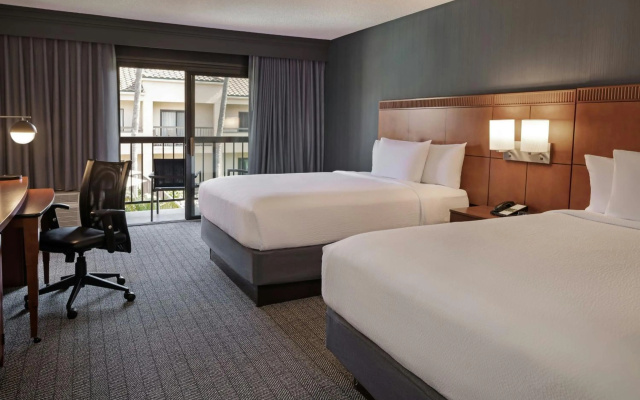 photo 3 of Courtyard by Marriott Anaheim Buena Park