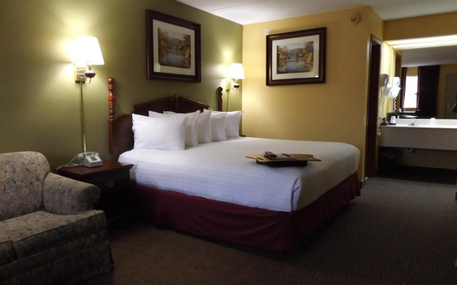 photo 3 of Angel Inn Central