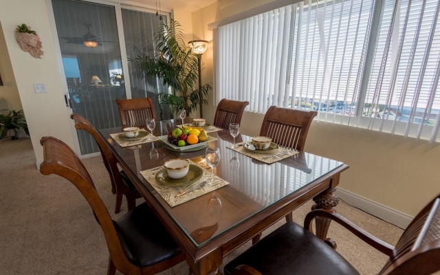 photo 2 of Anna Maria Island Club 20