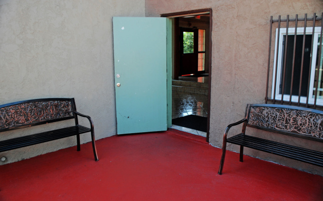 photo 2 of Antonio Hotel Downtown Los Angeles near Hollywood