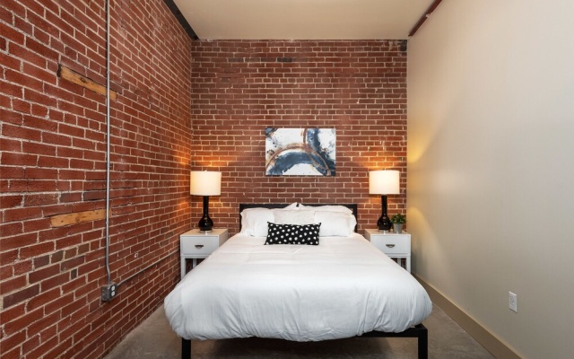 photo 3 of Apartments at 1209 Washington Ave