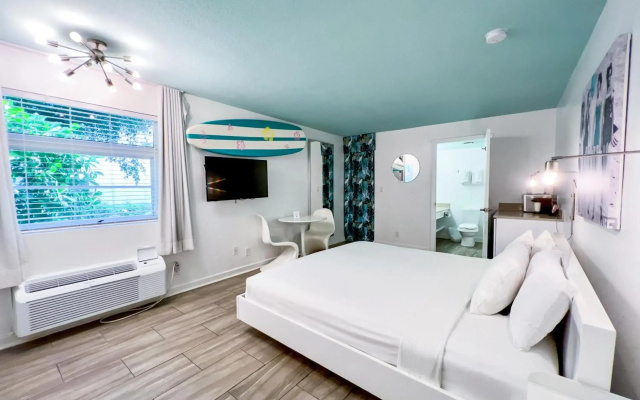 photo 4 of Aqua Hotel